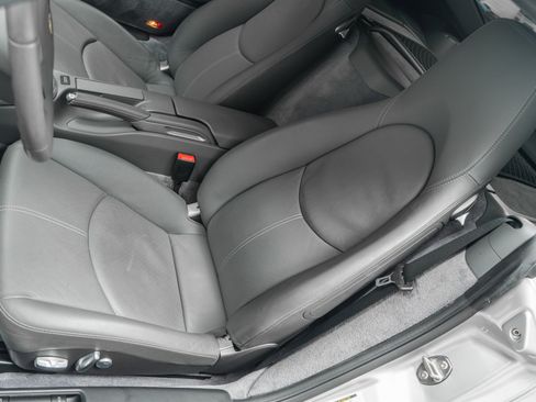 Used 2007 Porsche Cayman S RWD image 26