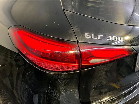 New 2026 Mercedes-Benz GLC 300 4MATIC image 5