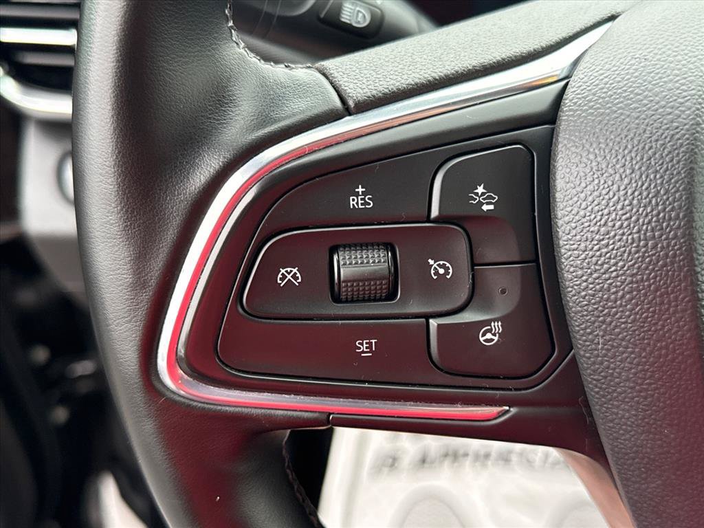 Used 2024 Buick Envista Sport Touring w/ Convenience I Package FWD image 19