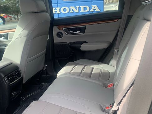 Certified 2020 Honda CR-V Touring image 17