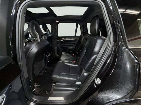 Used 2017 Volvo XC90 T6 Momentum w/ Vision Package image 26