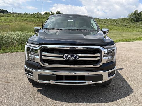 New 2026 Ford F150 Lariat w/ Equipment Group 501A Mid AWD/4WD image 8