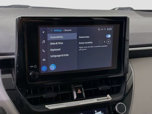 Used 2023 Toyota Corolla LE FWD image 31