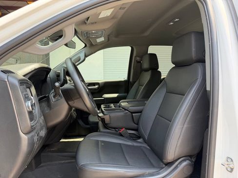 Used 2024 GMC Sierra 1500 Pro w/ Pro Value Package RWD image 8