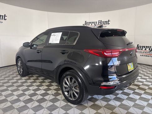 Used 2021 Kia Sportage S w/ S AWD Premium Package image 8