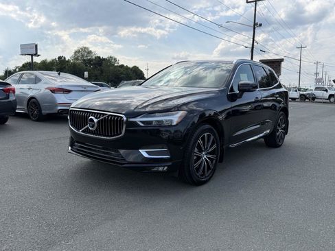 Used 2018 Volvo XC60 T5 Inscription w/ Luxury Seat Package AWD/4WD image 3