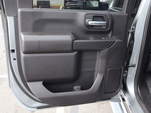 Certified 2025 Chevrolet Silverado 2500 Custom w/ Custom Value Package image 30