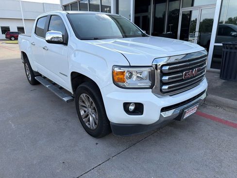 Used 2015 GMC Canyon SLT w/ Driver Alert Package RWD image 4