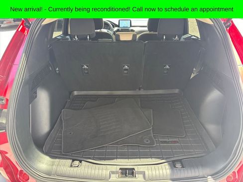 Used 2020 Ford Escape SE AWD/4WD image 3