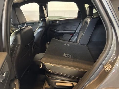 Used 2024 Ford Escape ST-Line AWD/4WD image 25