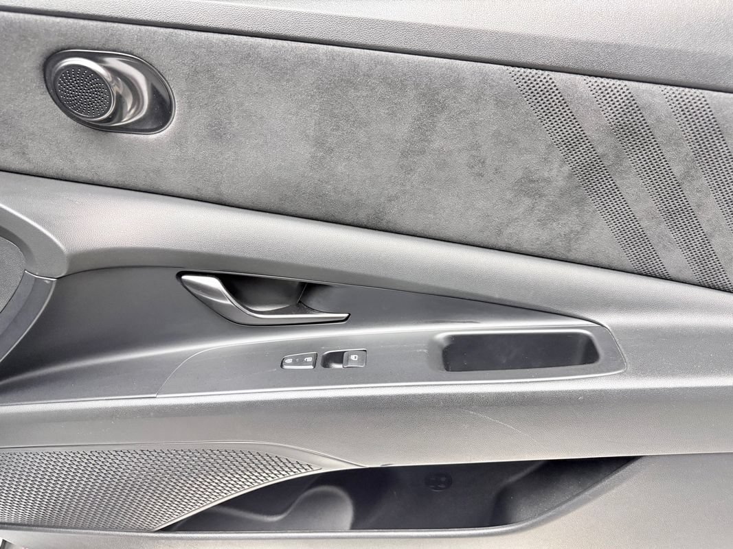 Used 2023 Hyundai Elantra N FWD image 16