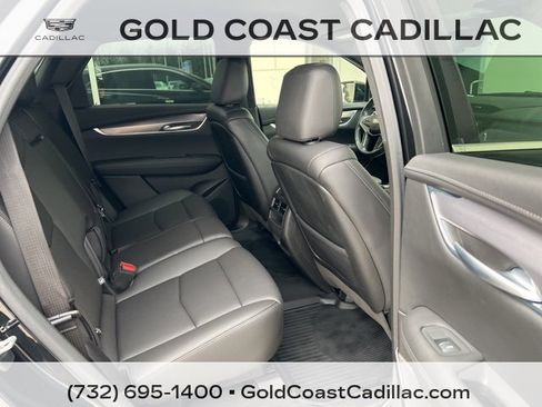 Used 2023 Cadillac XT5 Luxury w/ LPO, Floor Liner Package image 8