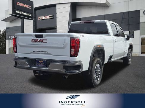 Used 2024 GMC Sierra 3500 SLE w/ SLE Convenience Package image 9