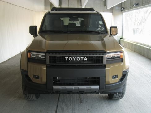 New 2026 Toyota Land Cruiser image 4