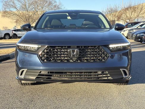 Used 2024 Honda Accord Touring image 8