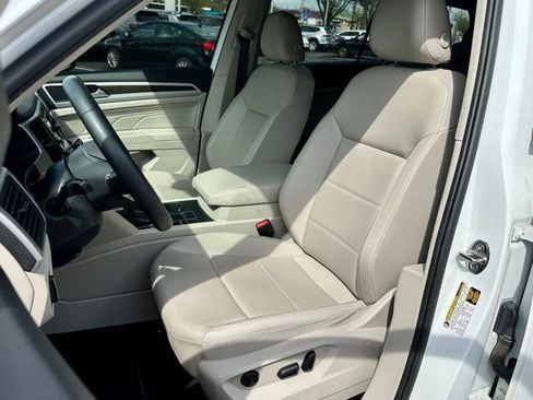 Certified 2023 Volkswagen Atlas SE FWD image 13