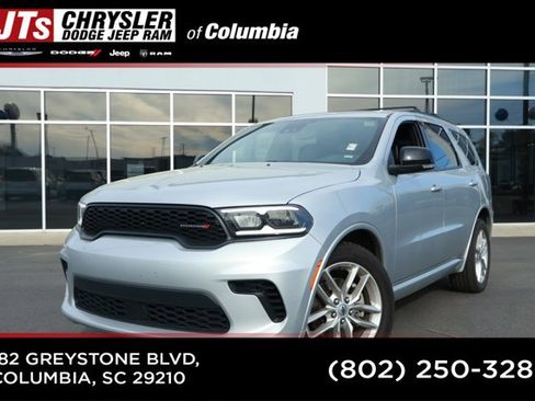 Certified 2024 Dodge Durango GT image 1