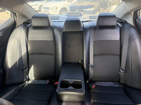 Used 2019 Nissan Altima 2.5 SR image 8