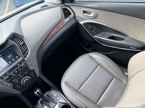 Used 2018 Hyundai Santa Fe Sport w/ 2.4L Tech Package 04 FWD image 23