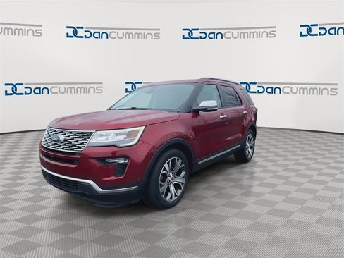 Used 2019 Ford Explorer Platinum image 4