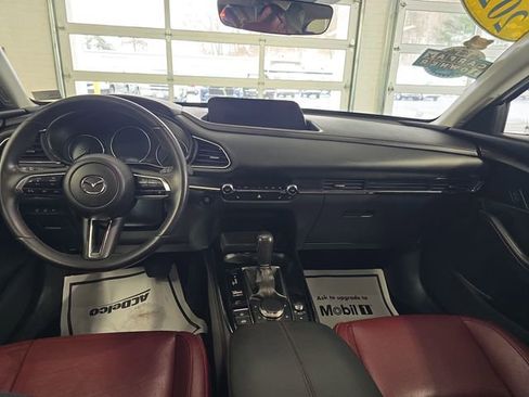 Used 2024 MAZDA CX-30 AWD 2.5 S w/ Preferred Package image 11
