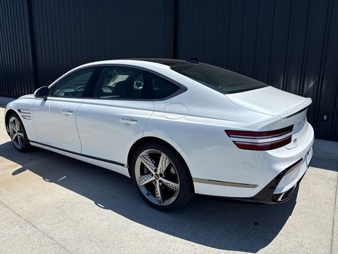 New 2026 Genesis G80 2.5T Sport Prestige AWD/4WD image 3