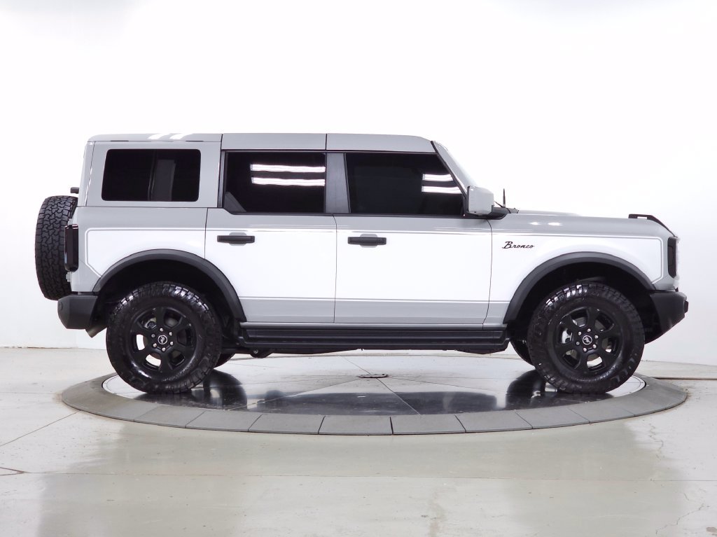 Used 2026 Ford Bronco Outer Banks AWD/4WD image 9