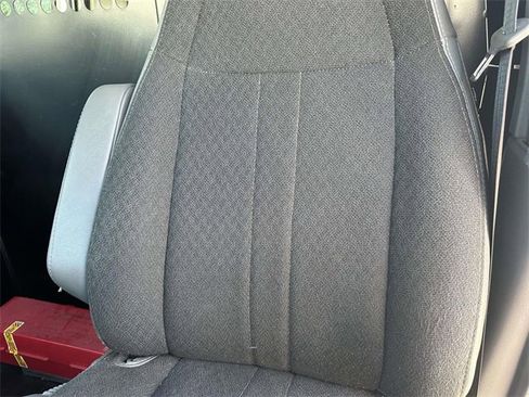 Used 2023 GMC Savana 2500 w/ Driver Convenience Package image 9