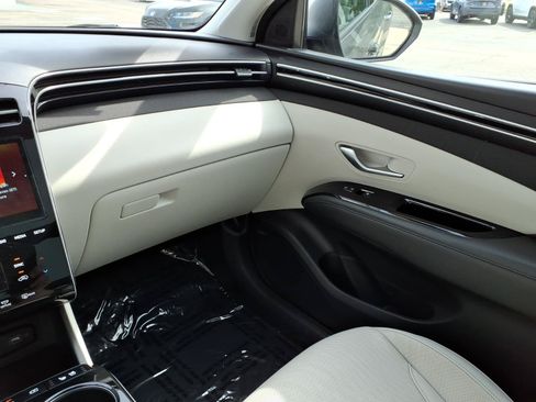 Used 2022 Hyundai Tucson Limited FWD image 25