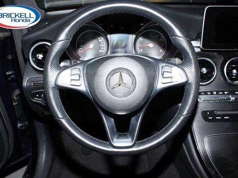 Used 2019 Mercedes-Benz GLC 300 image 36