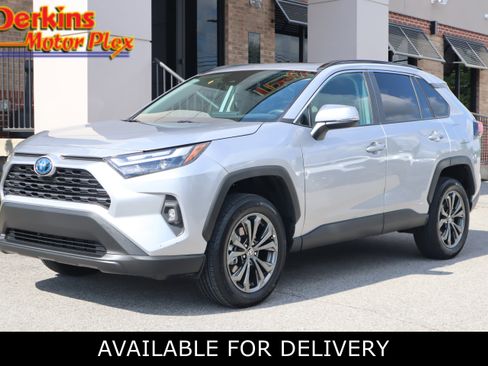 Used 2024 Toyota RAV4 XLE Premium w/ Weather Package AWD/4WD image 1