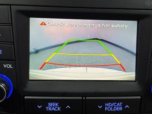 Used 2015 Hyundai Sonata Hybrid FWD image 4
