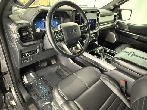 Certified 2025 Ford F150 Platinum w/ Equipment Group 702A High AWD/4WD image 9