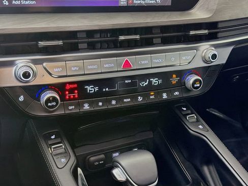 Used 2024 Kia Telluride SX X-Pro AWD/4WD image 18