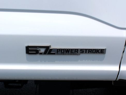 Used 2024 Ford F250 XLT image 37