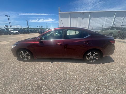Used 2021 Nissan Sentra SV FWD image 4