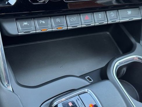 Certified 2024 GMC Sierra 1500 Denali Ultimate AWD/4WD image 21