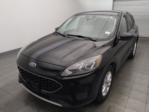 Used 2020 Ford Escape SE FWD image 15