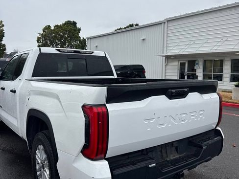 Certified 2022 Toyota Tundra SR5 w/ SR5 Convenience Package RWD image 3