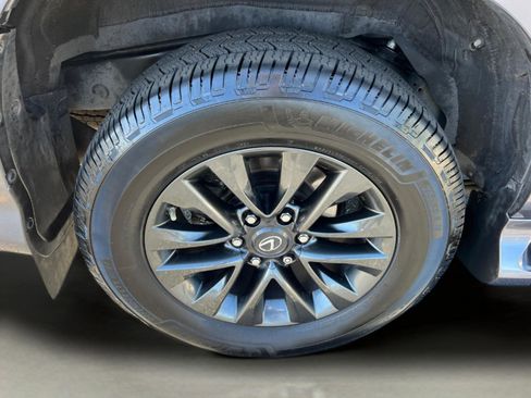 Used 2020 Lexus GX 460 Premium image 18