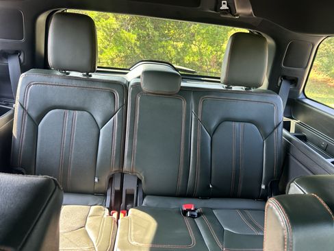 Used 2022 Ford Expedition Timberline AWD/4WD image 12
