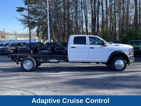 New 2026 RAM 4500 Tradesman w/ Chrome Appearance Group AWD/4WD image 9