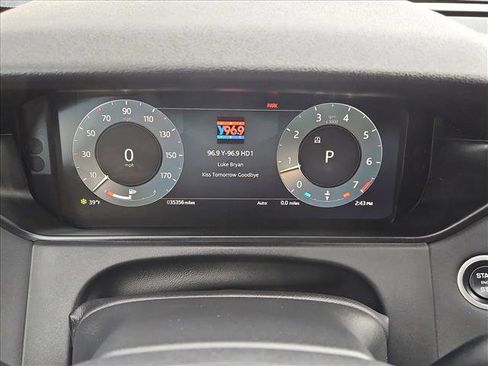 Used 2024 Land Rover Range Rover Velar Dynamic SE image 11