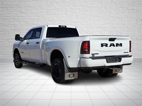 Used 2025 RAM 3500 Big Horn image 3