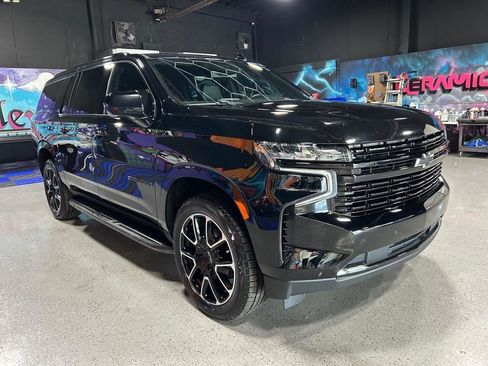 Used 2024 Chevrolet Suburban RST image 6