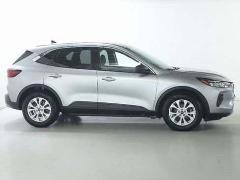 Used 2024 Ford Escape Active FWD image 11