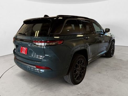 New 2026 Jeep Grand Cherokee Summit AWD/4WD image 6