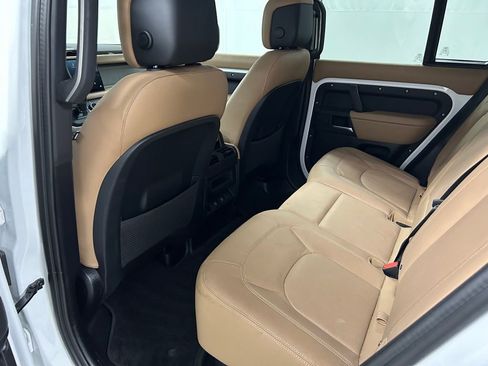 Used 2025 Land Rover Defender 110 S AWD/4WD image 15