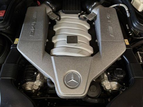 Used 2012 Mercedes-Benz C 63 AMG Sedan image 35