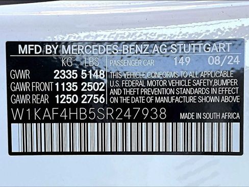 Used 2025 Mercedes-Benz C 300 4MATIC Sedan image 18